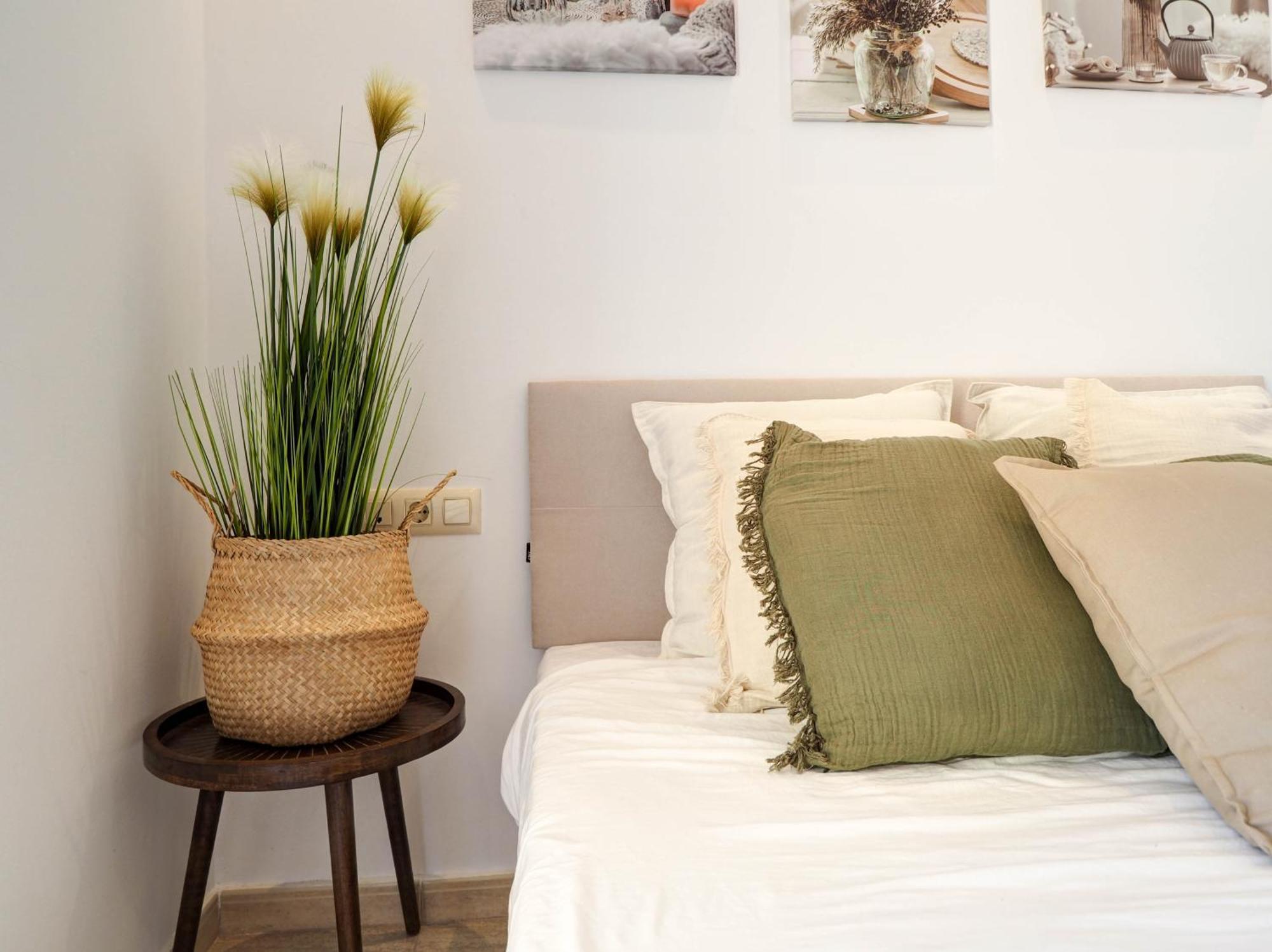 Claudia By Hello Homes