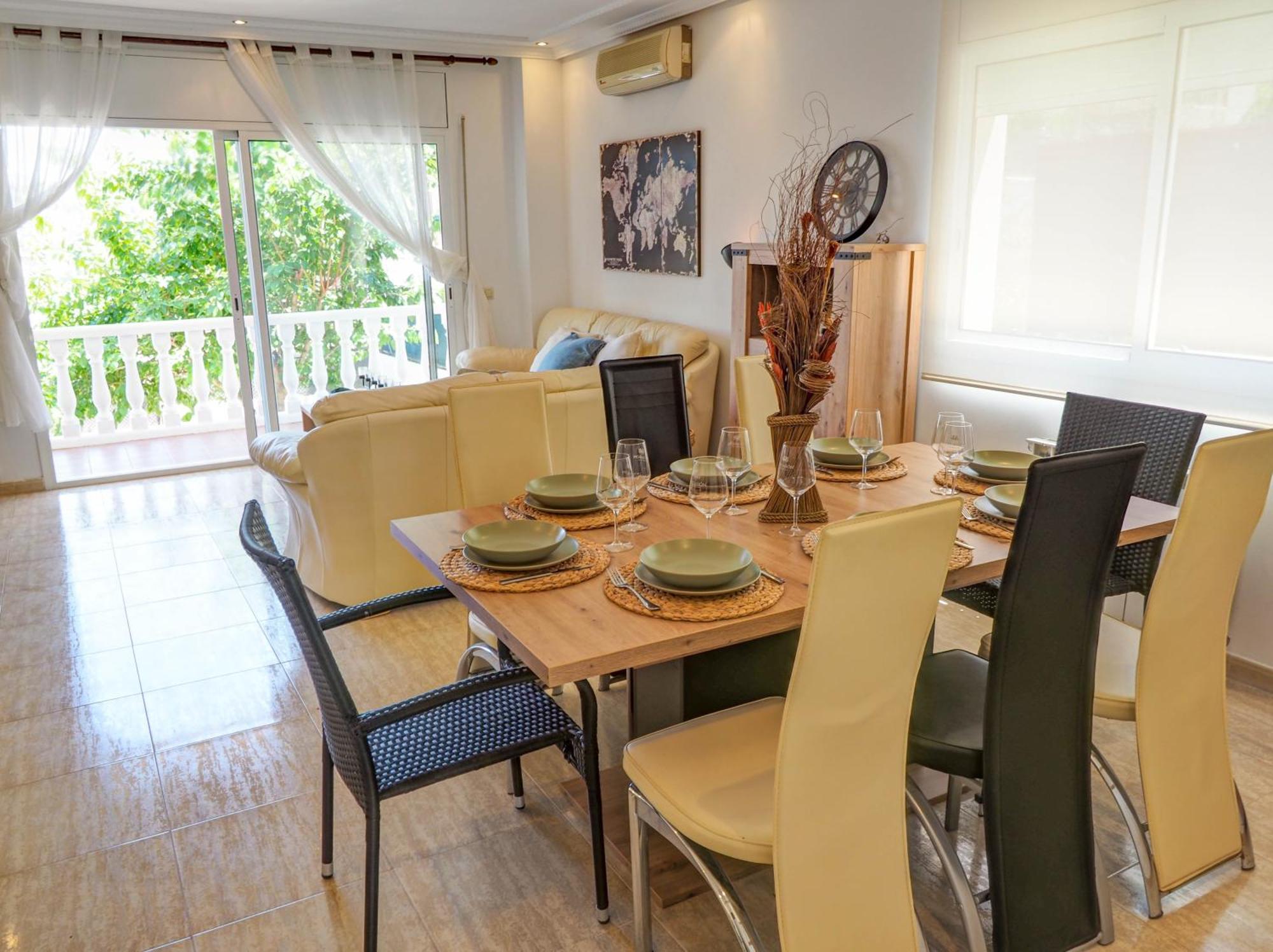Claudia By Hello Homes